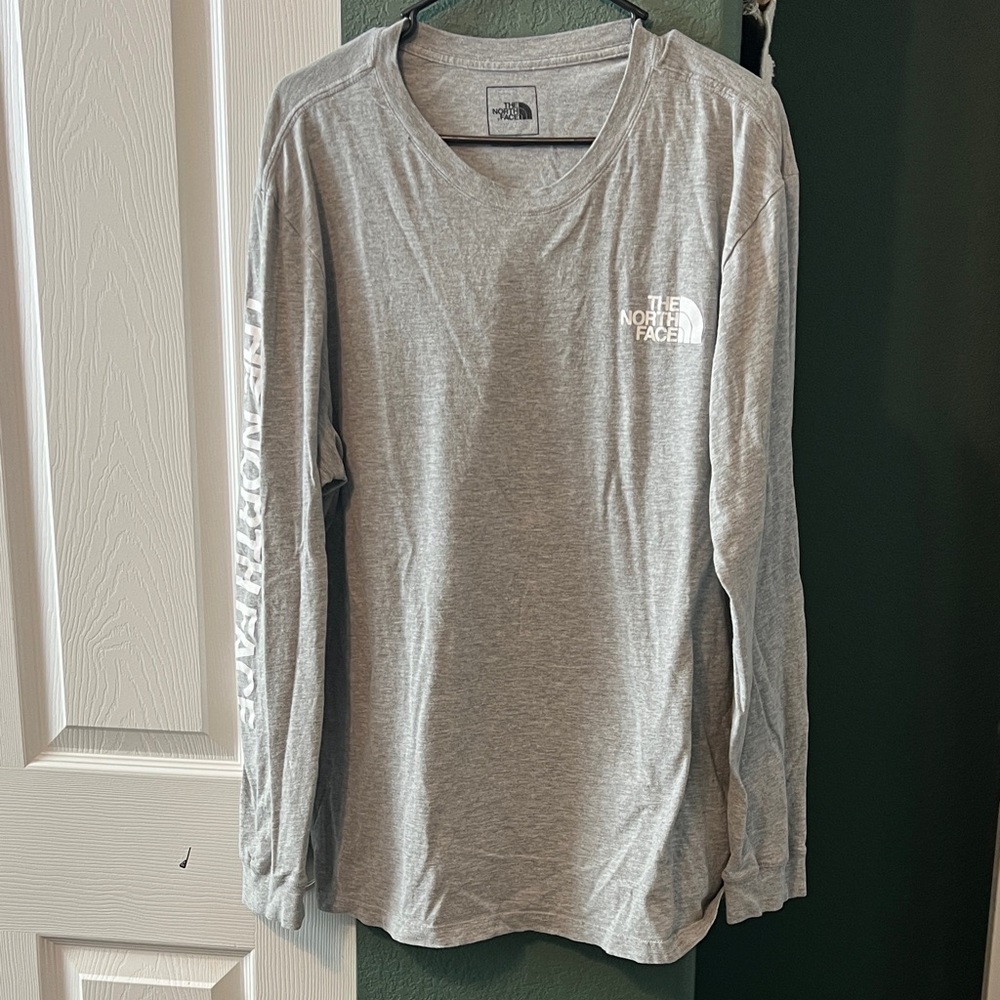 The North Face Light Gray Long Sleeve Tee